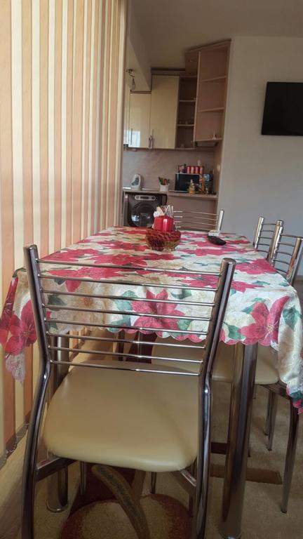 Д И В 1 - D & V 1 Apartment Sandanski Ngoại thất bức ảnh